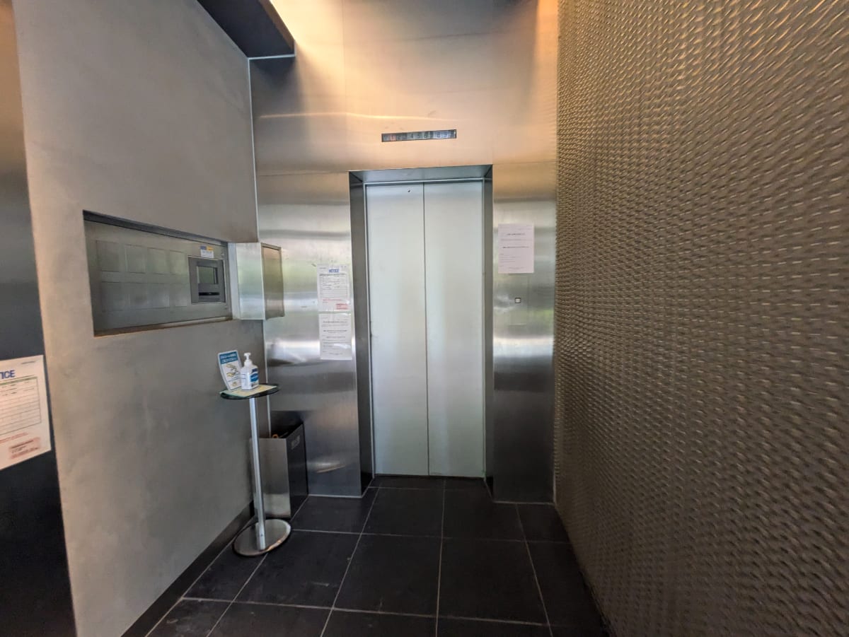 v20250427002254/fresh/building/J00100388961_4