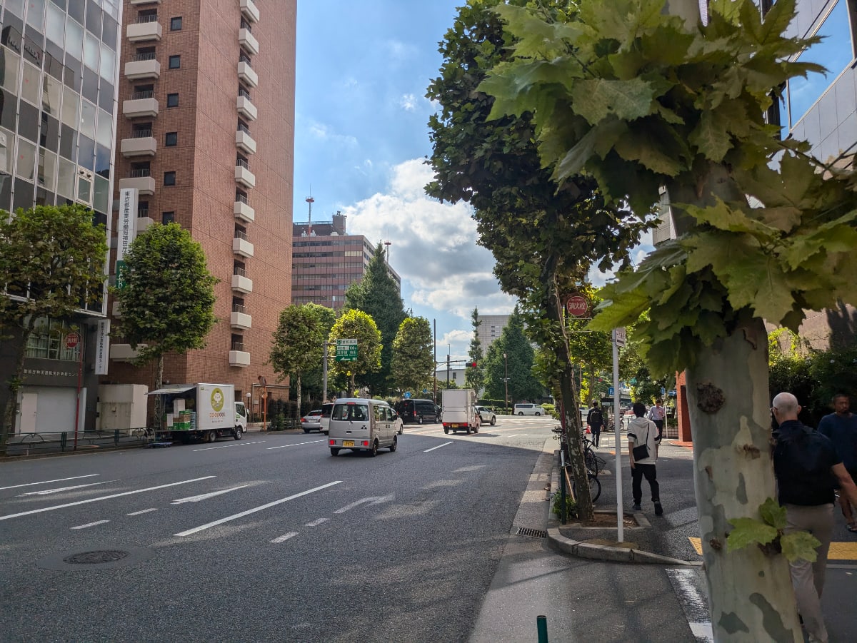 v20250427002254/fresh/building/J00100388984_2