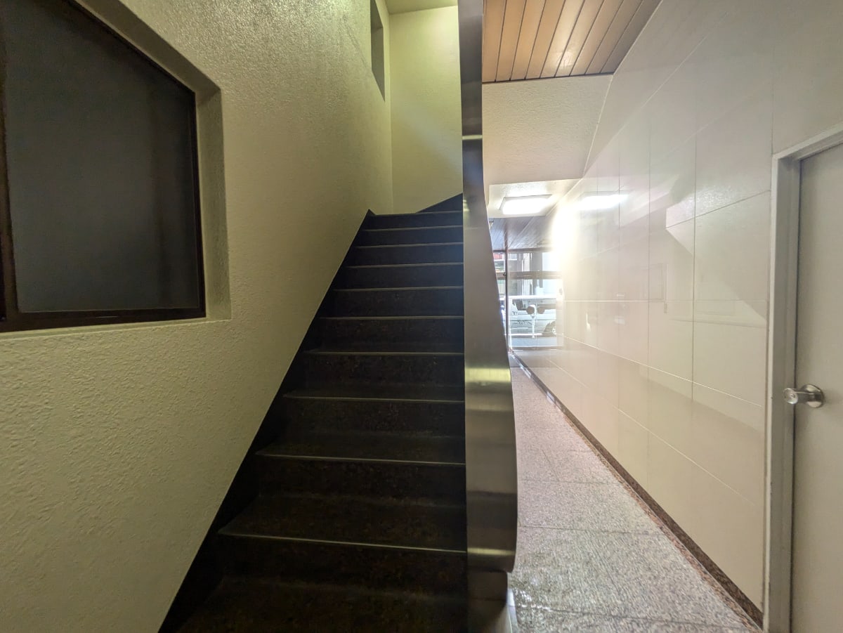 v20250427002254/fresh/building/J00100388984_5