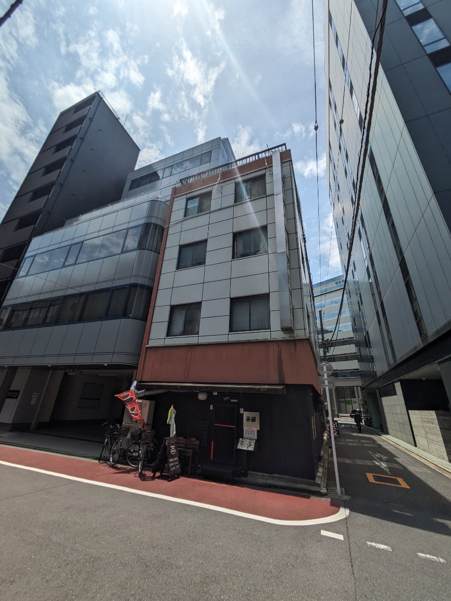 v20250427002254/fresh/building/J00100389249_1