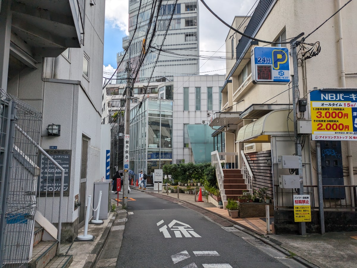 v20250427003014/fresh/building/J00100389288_2