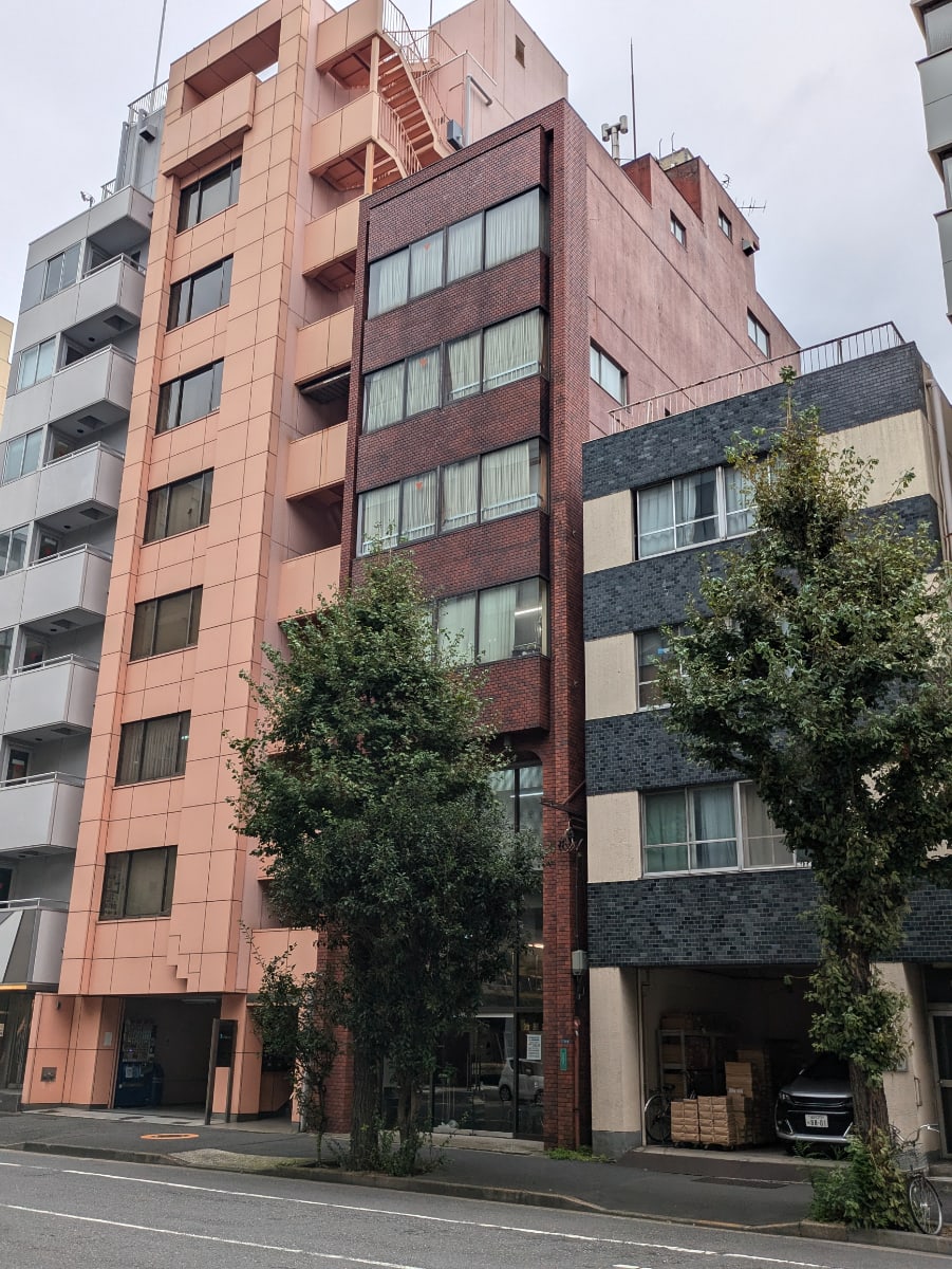 v20250427003014/fresh/building/J00100389400_1