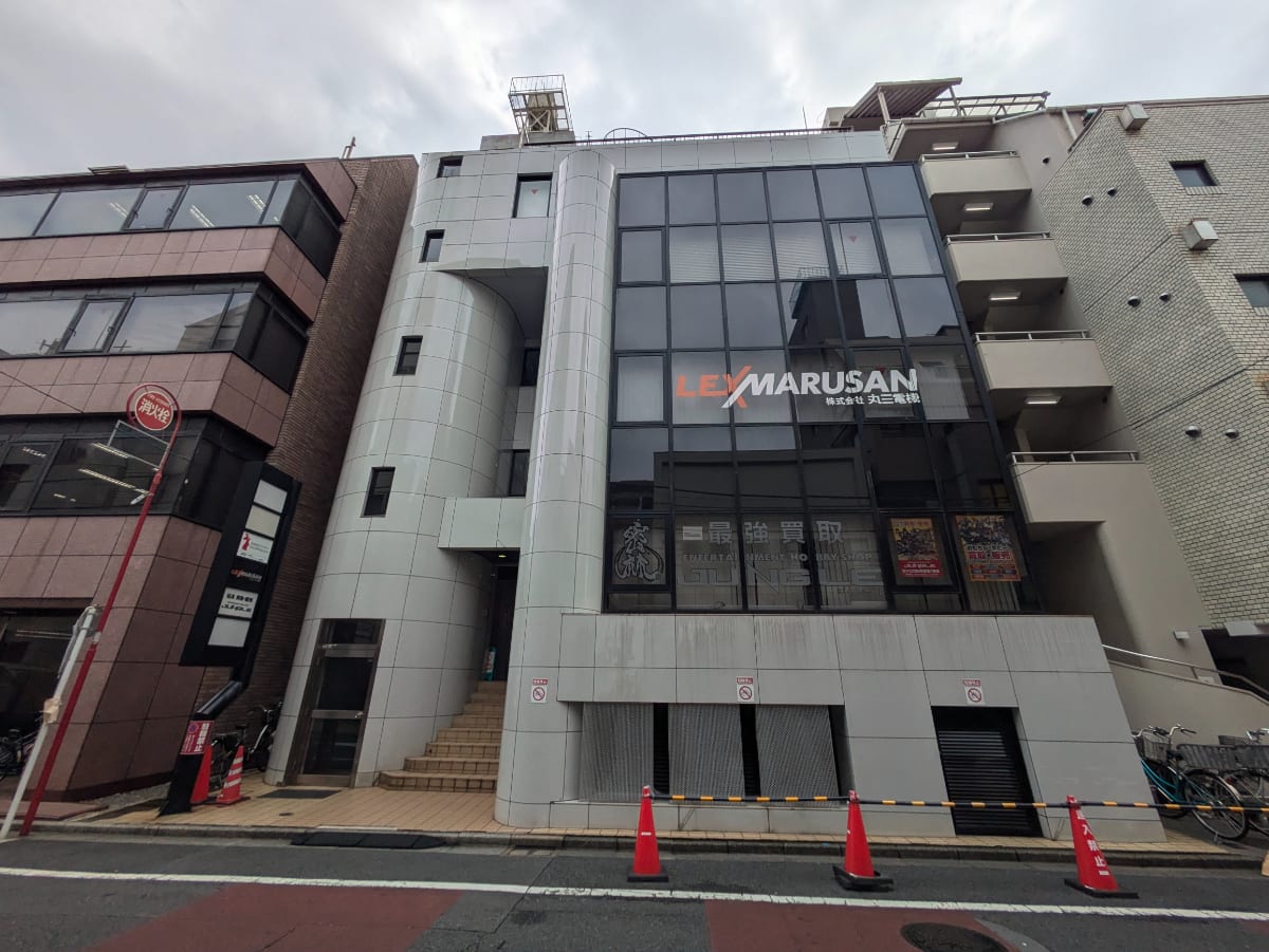 v20250427003014/fresh/building/J00100389456_1