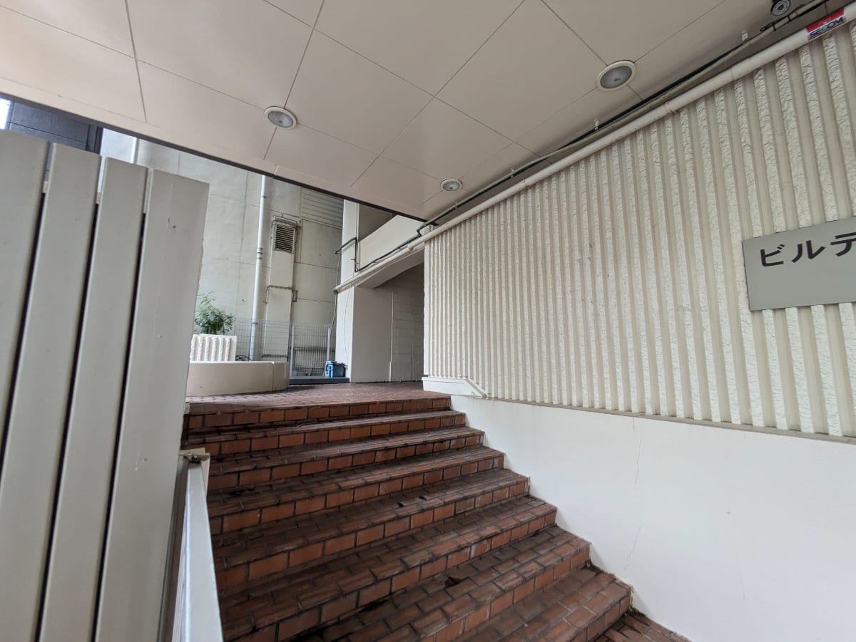 v20250427003014/fresh/building/J00100389458_3