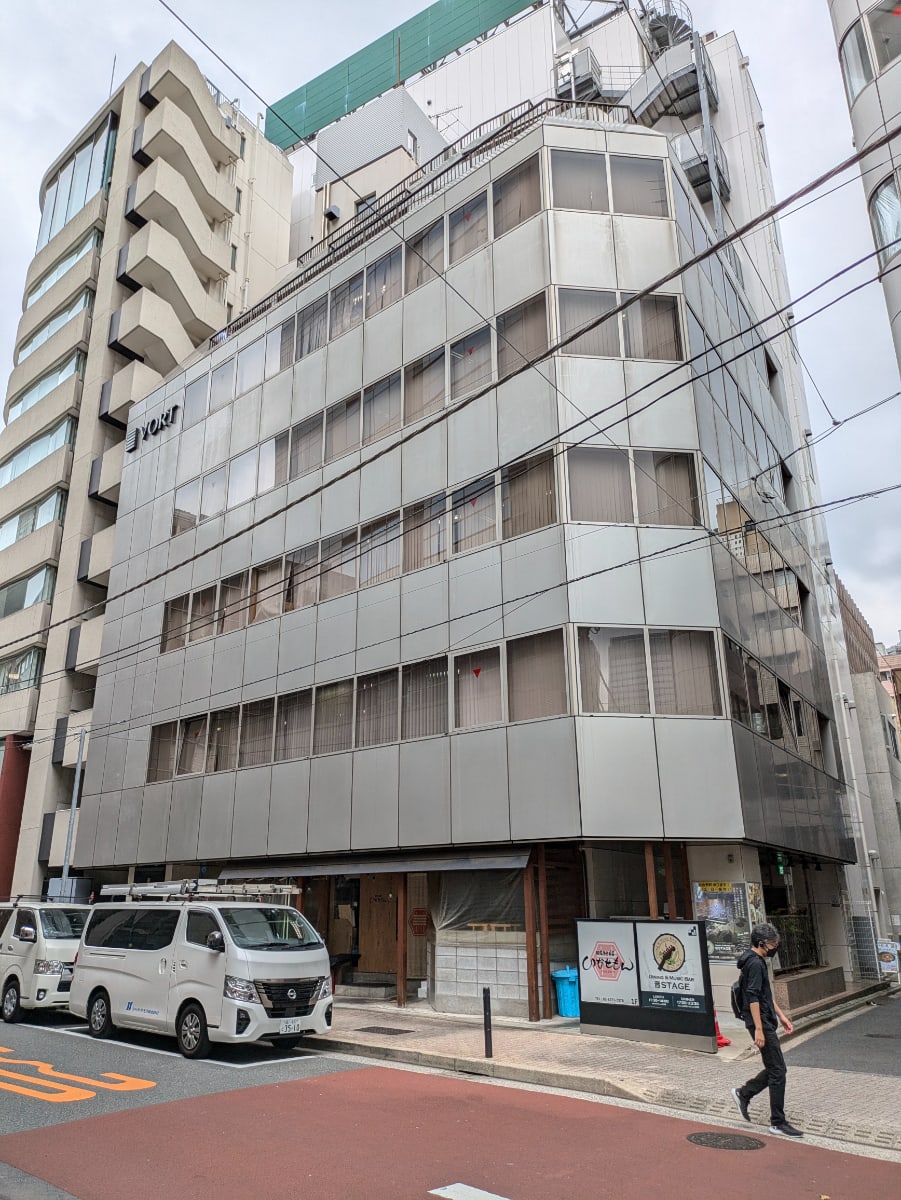 v20250427003014/fresh/building/J00100389564_1