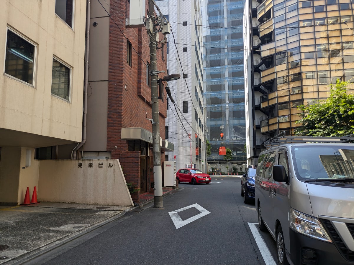 v20250427003014/fresh/building/J00100389643_2