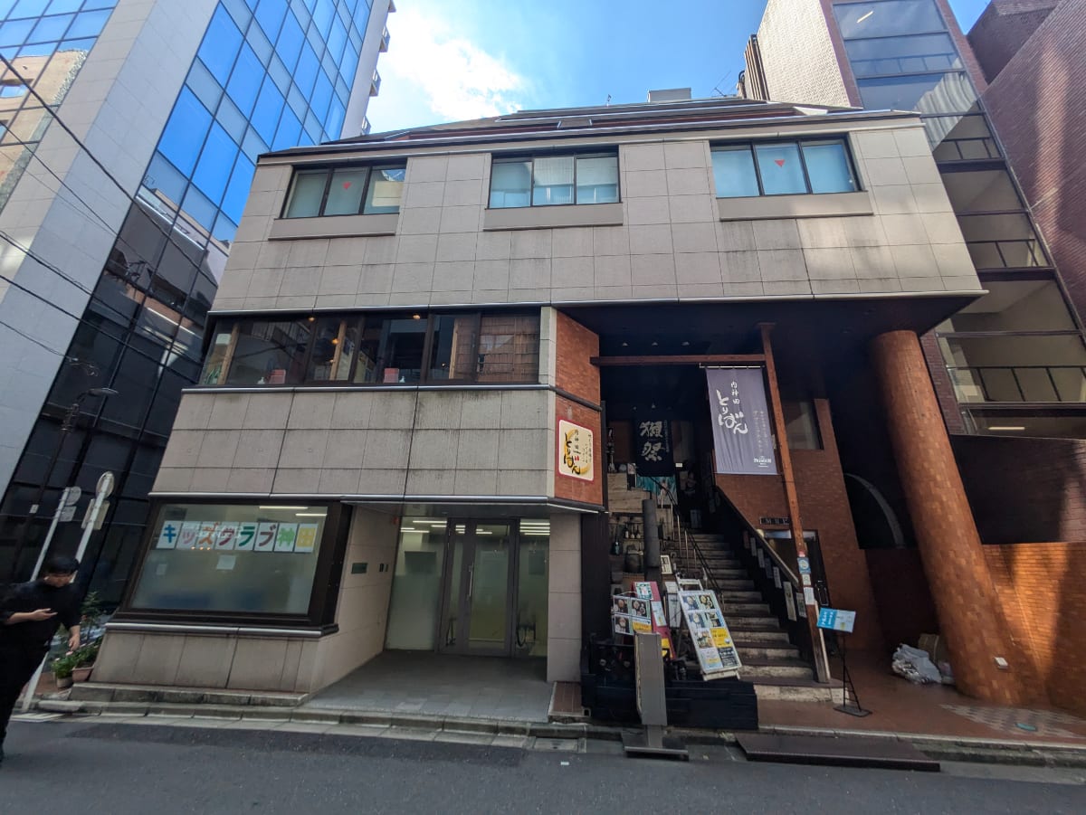 v20250427003014/fresh/building/J00100389645_1