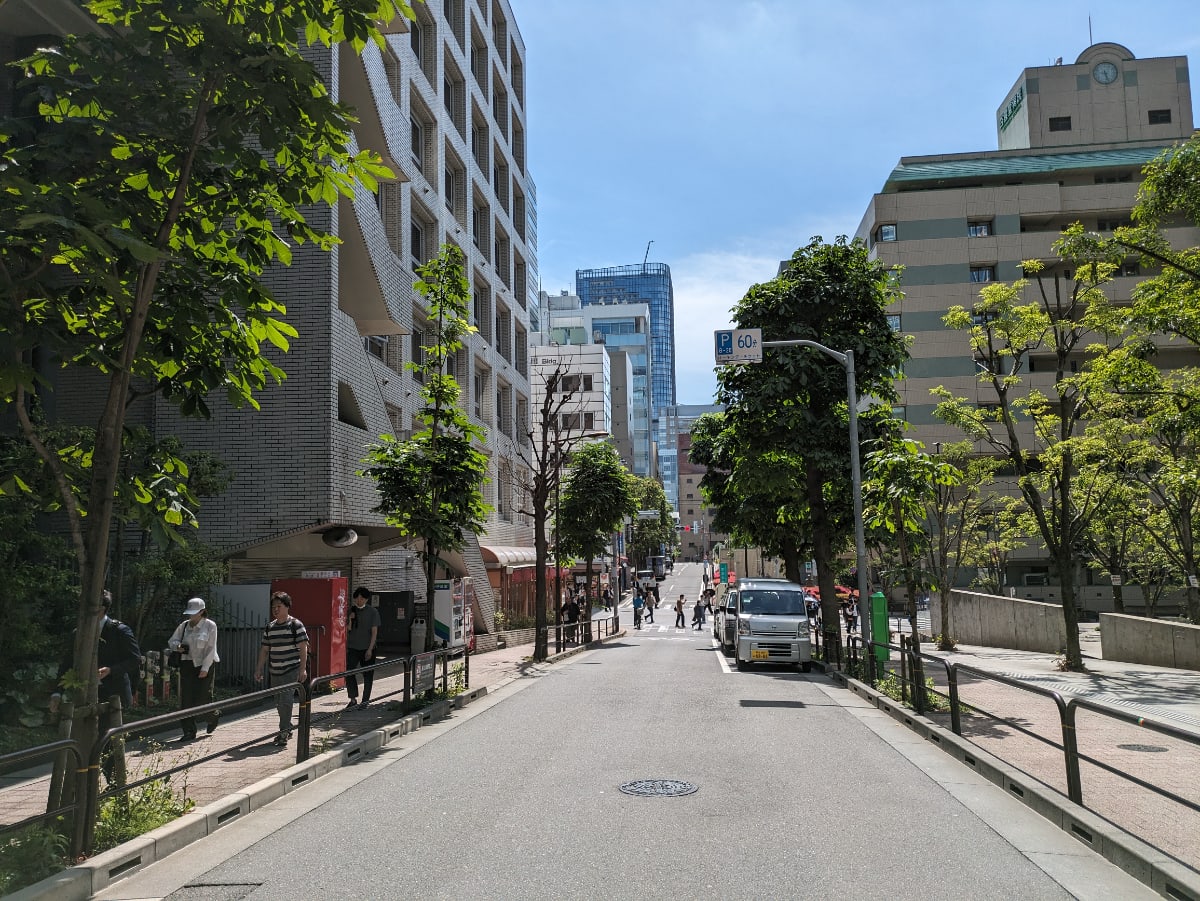v20250427003014/fresh/building/J00100389785_2