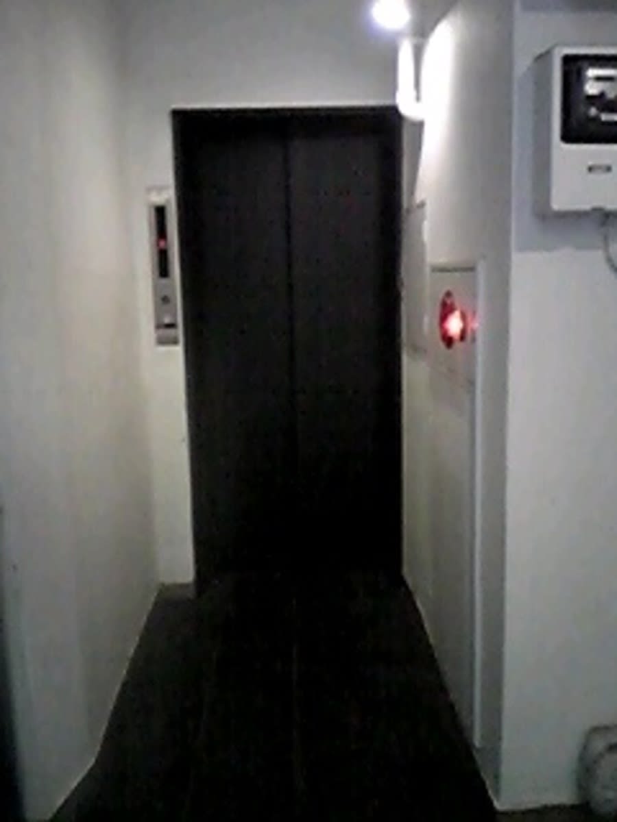 v20250427003014/fresh/building/J00100389825_4