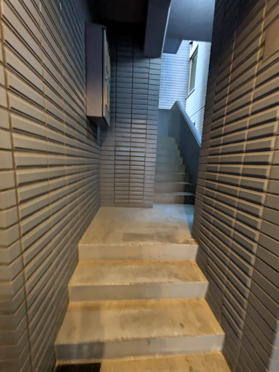 v20250427003014/fresh/building/J00100390216_4