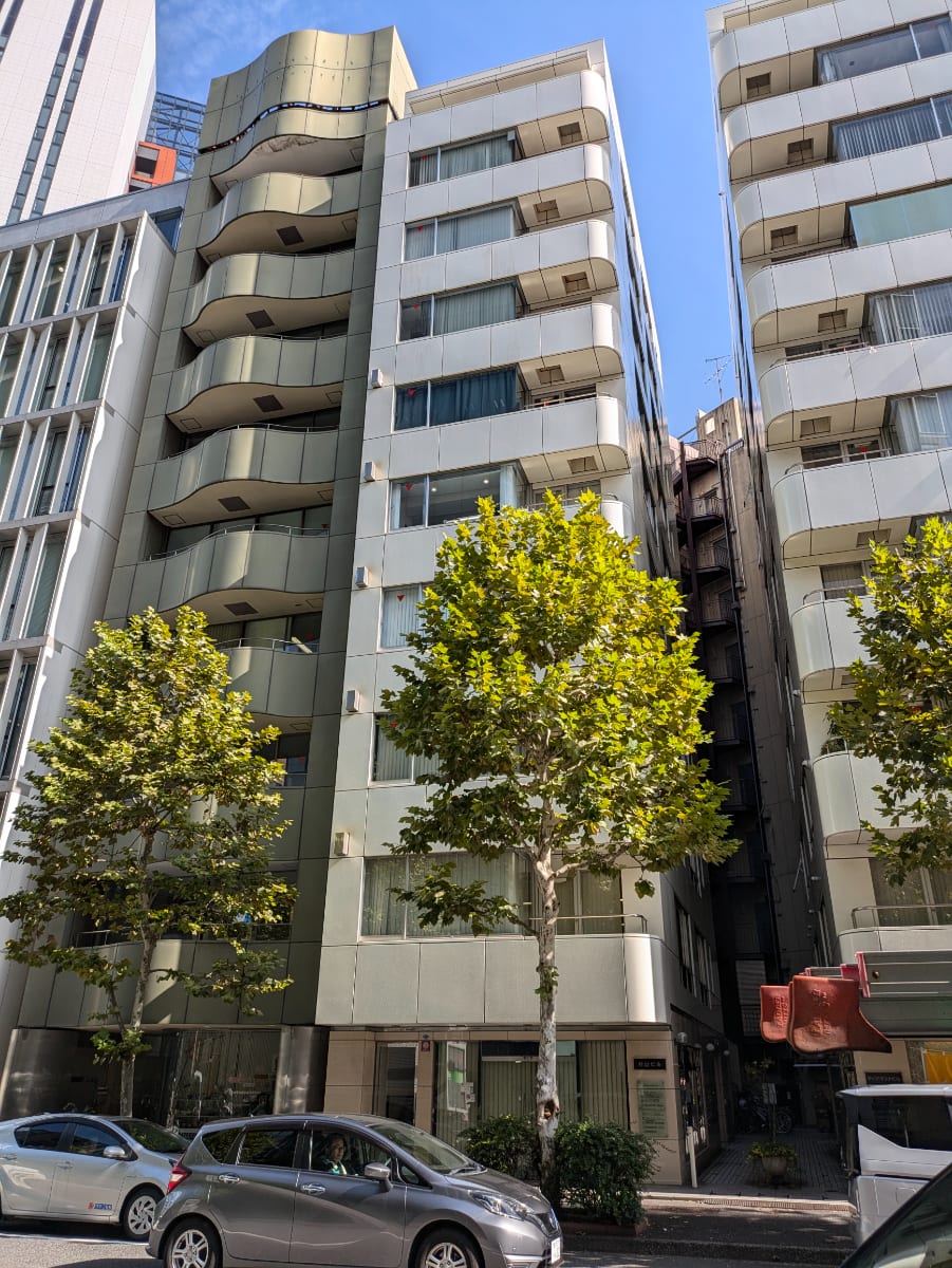 v20250427003014/fresh/building/J00100390597_1