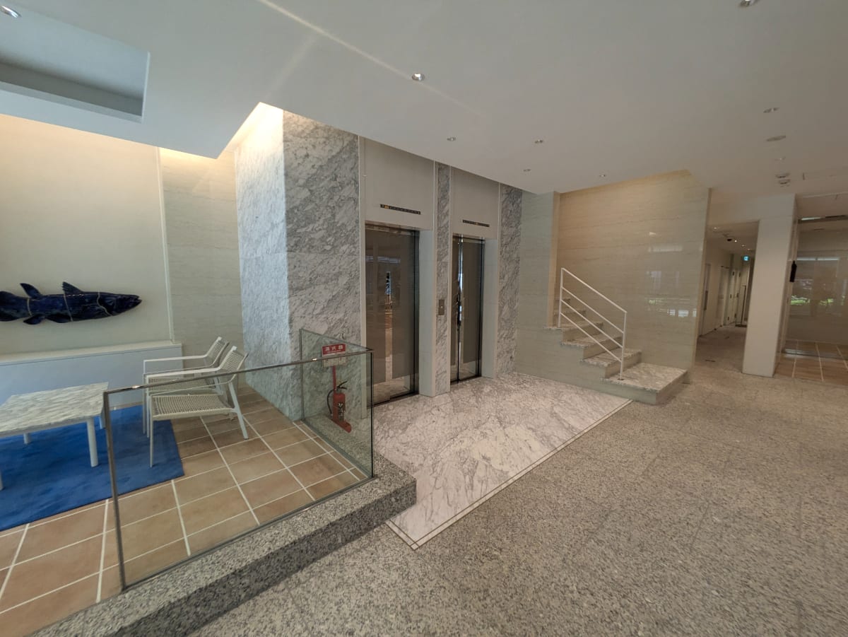 v20250427003014/fresh/building/J00100390843_5