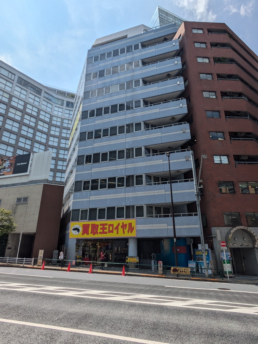 v20250427003014/fresh/building/J00100391396_19