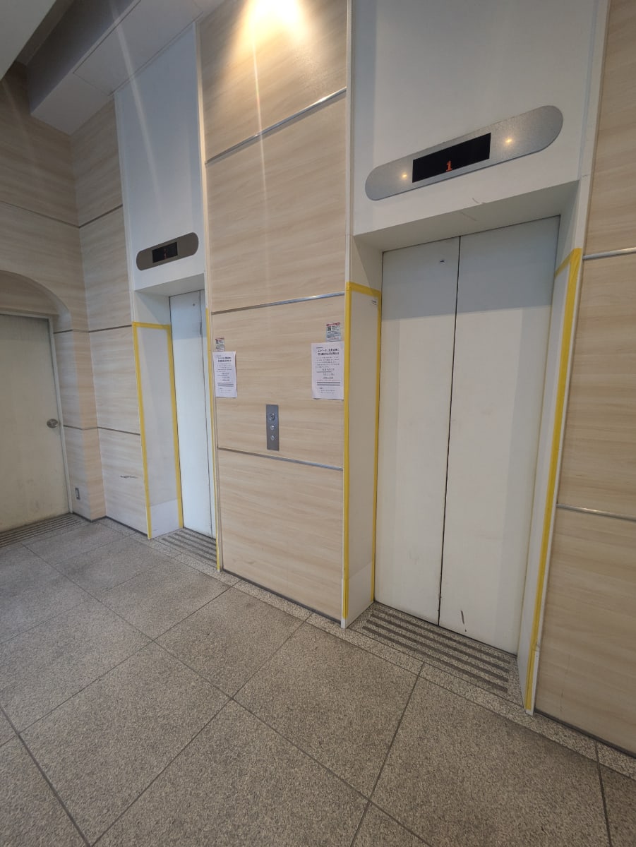 v20250427003014/fresh/building/J00100391556_4