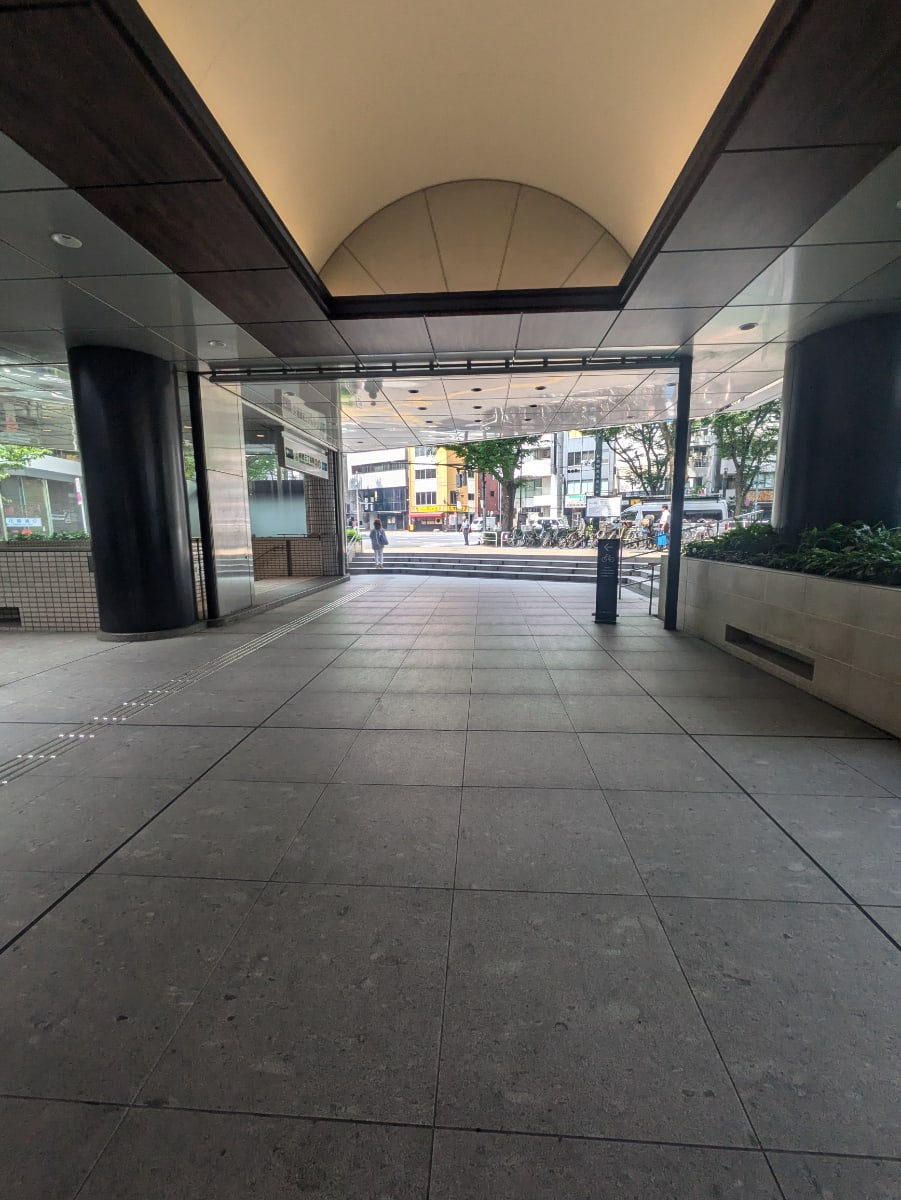 v20250427003014/fresh/building/J00100391631_15