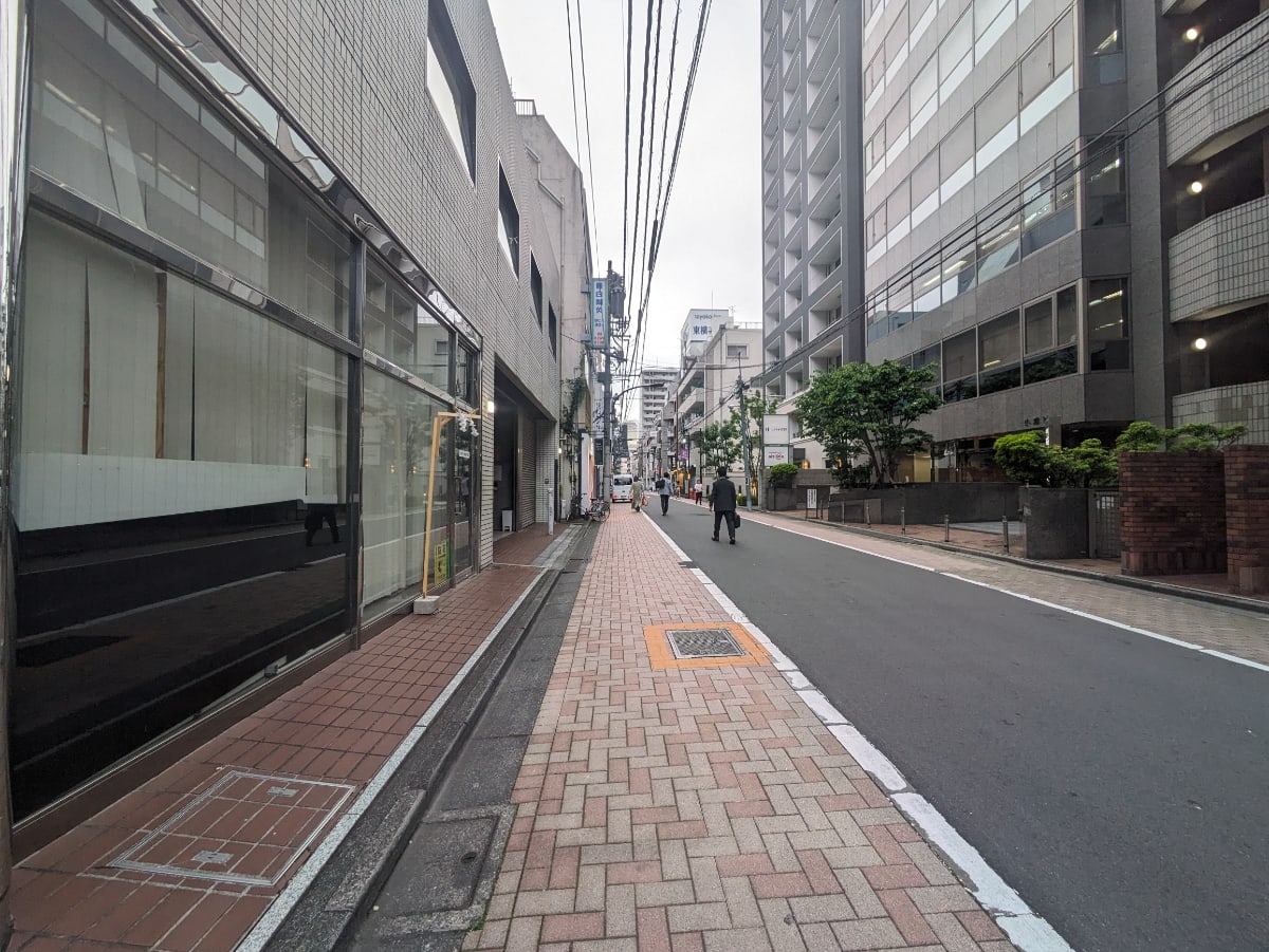v20250427003014/fresh/building/J00100391684_2