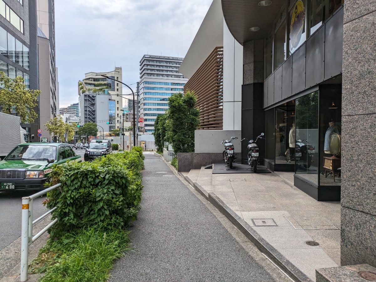 v20250427003014/fresh/building/J00100392146_2