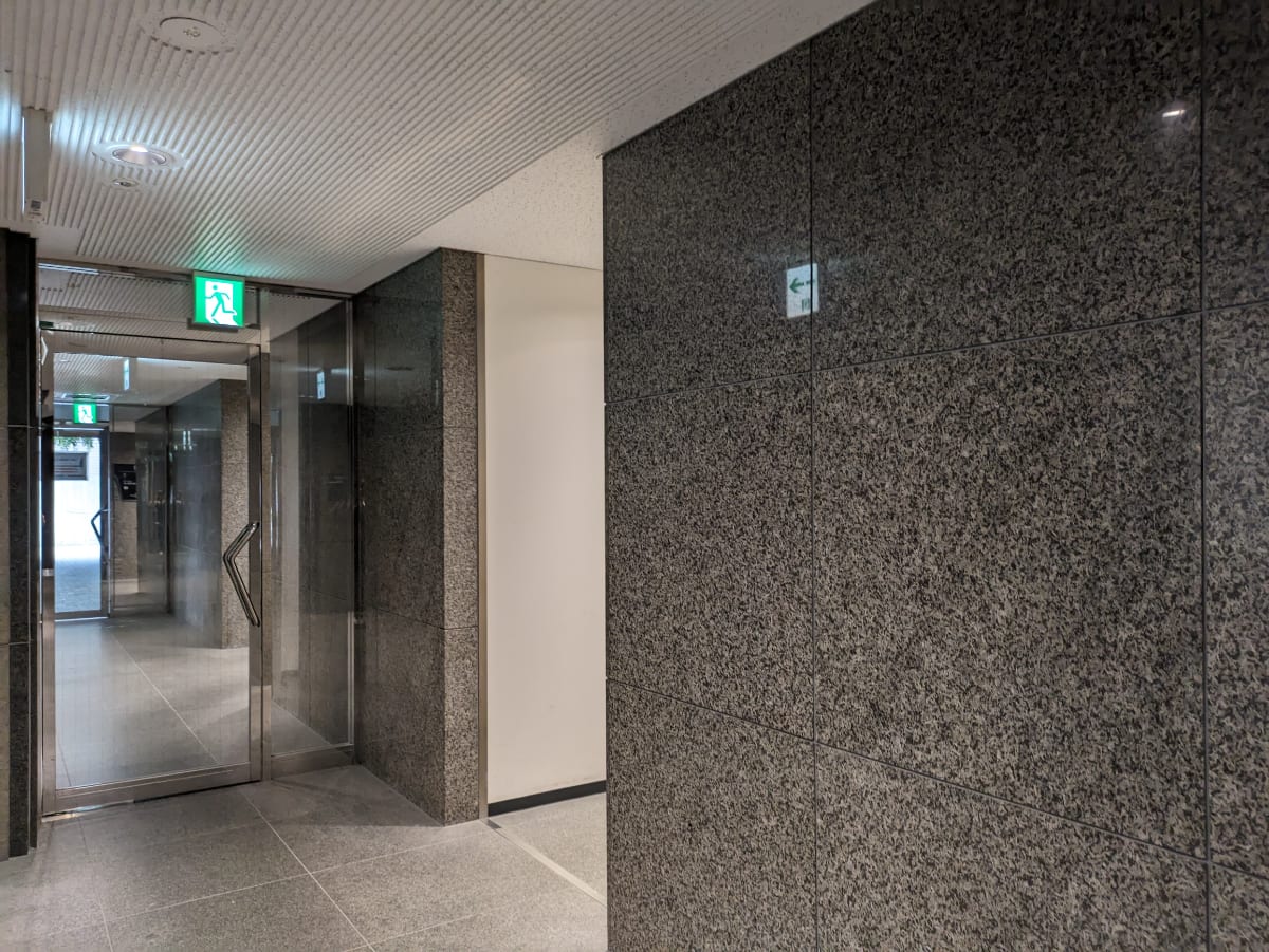 v20250427003014/fresh/building/J00100392160_9