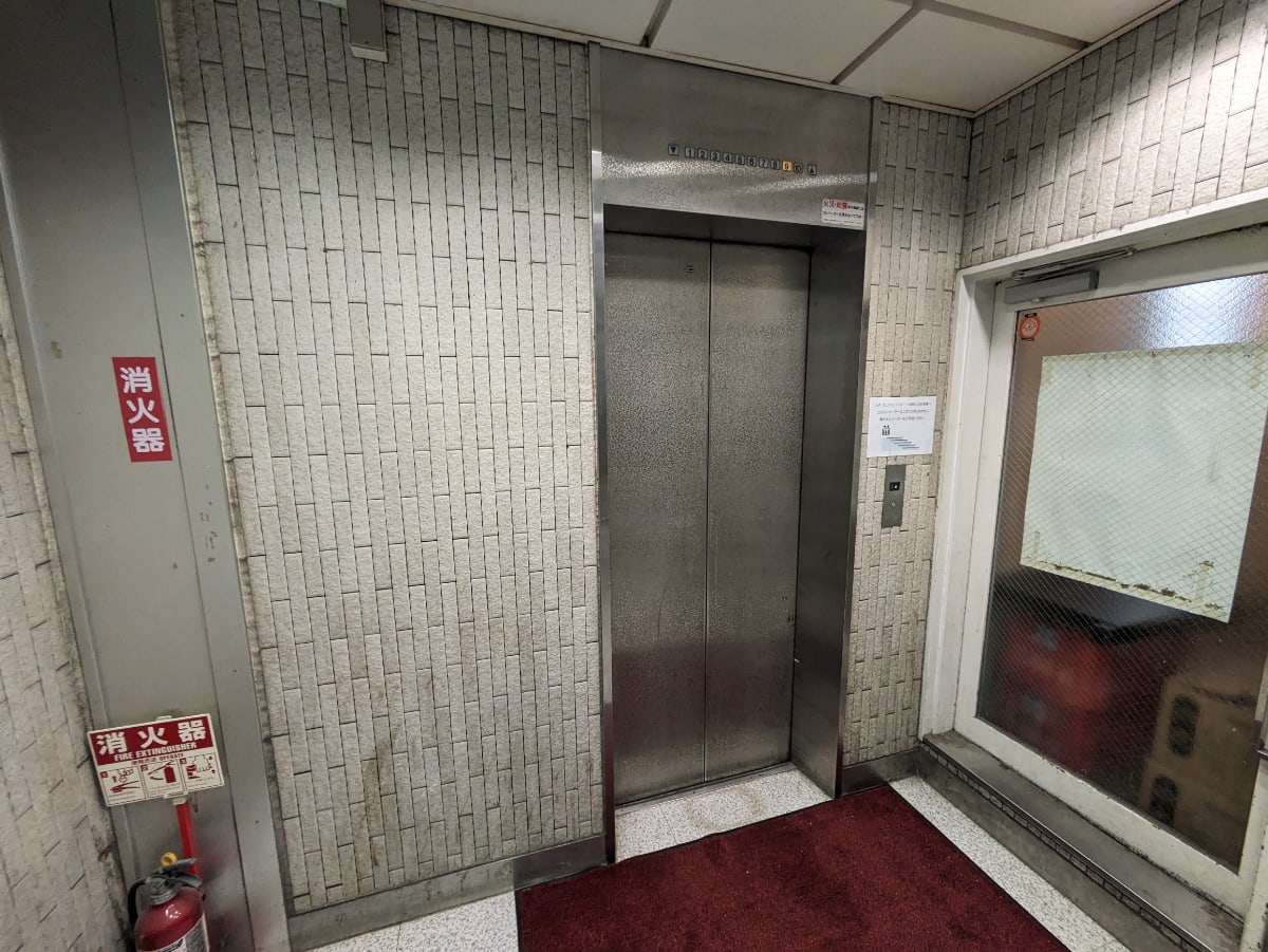 v20250427003014/fresh/building/J00100392180_4