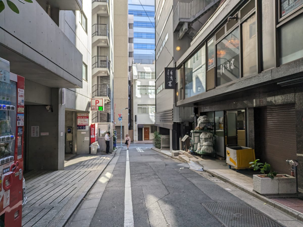 v20250427003014/fresh/building/J00100392186_2