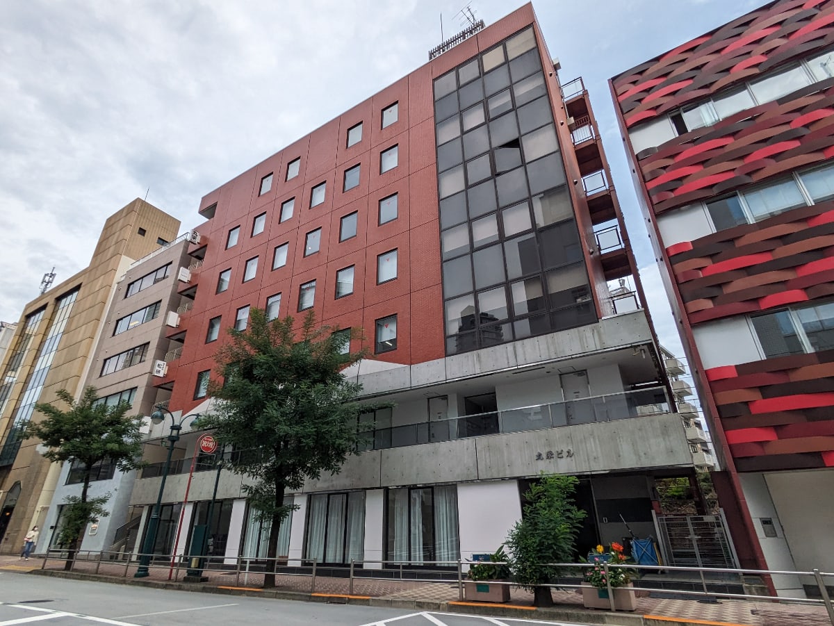 v20250427003014/fresh/building/J00100392240_1