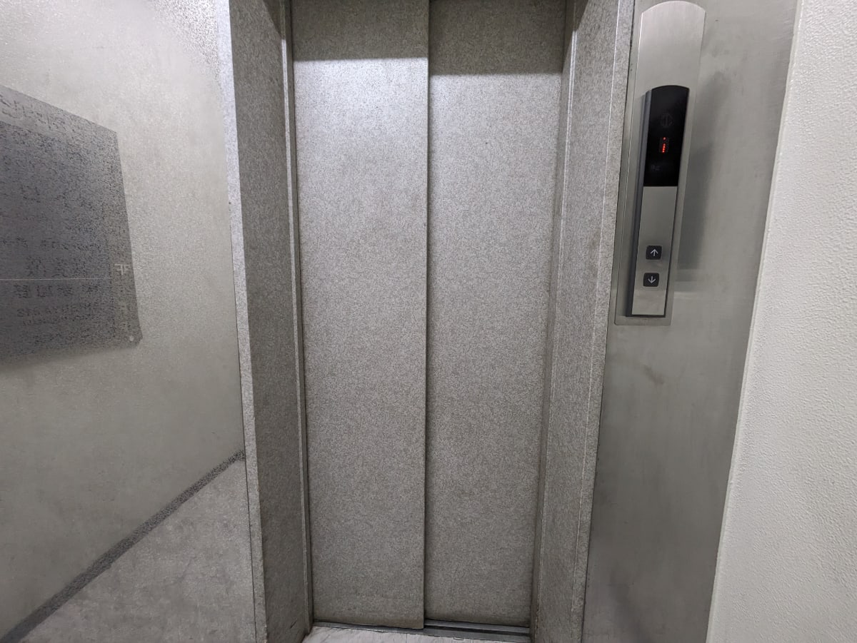 v20250427003014/fresh/building/J00100392296_4