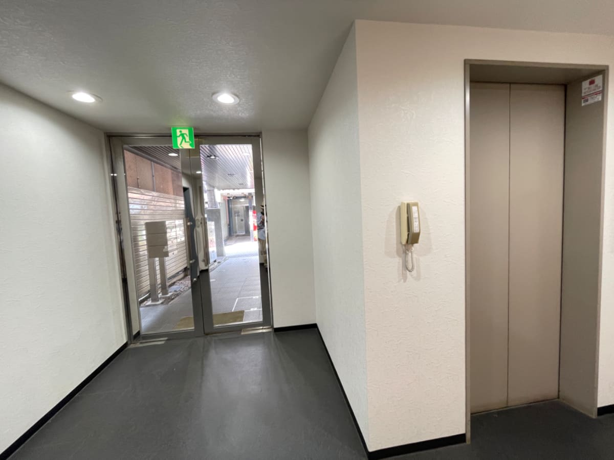 v20250427003015/fresh/building/J00100389284_7