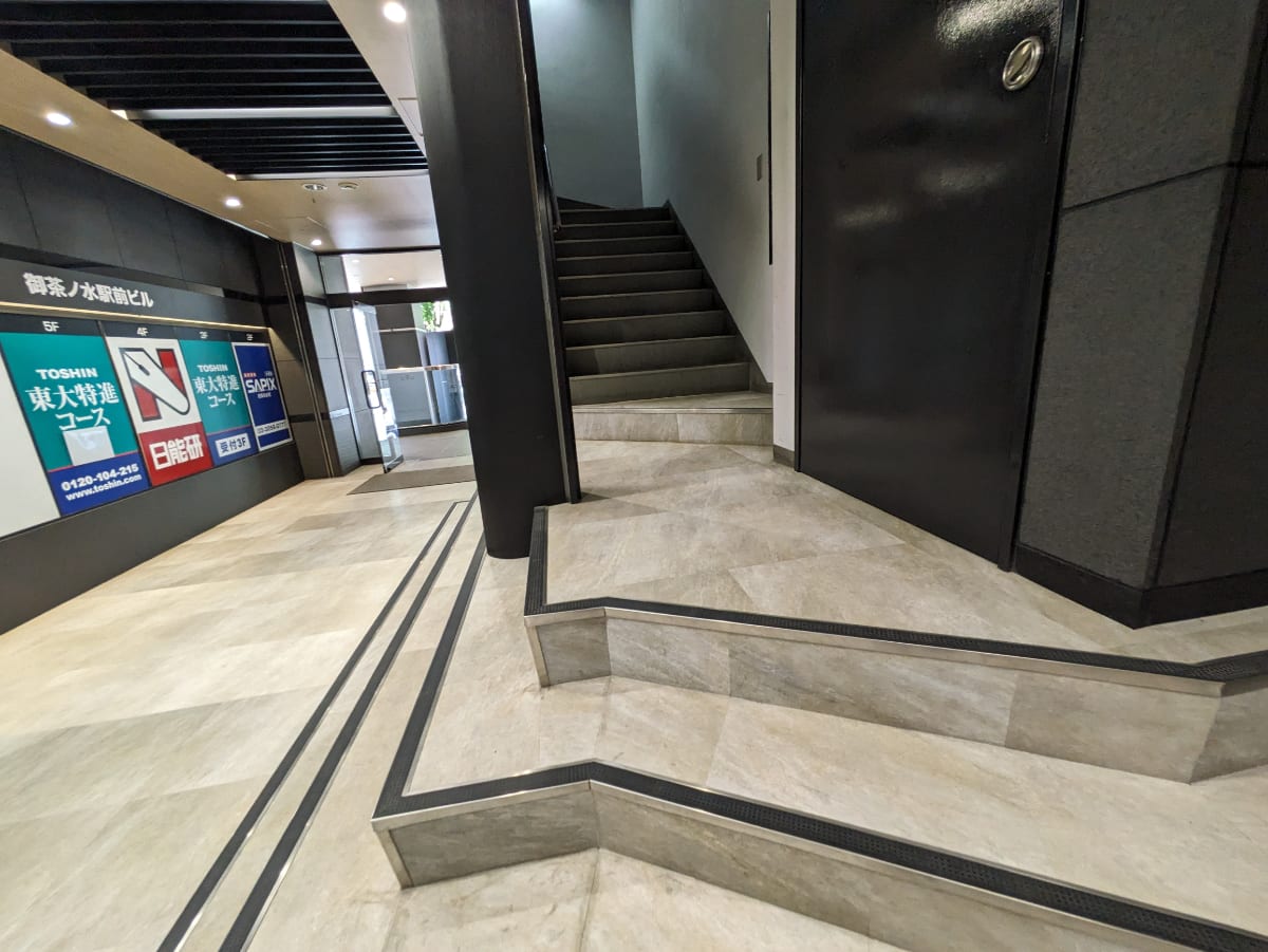 v20250427003015/fresh/building/J00100389342_5