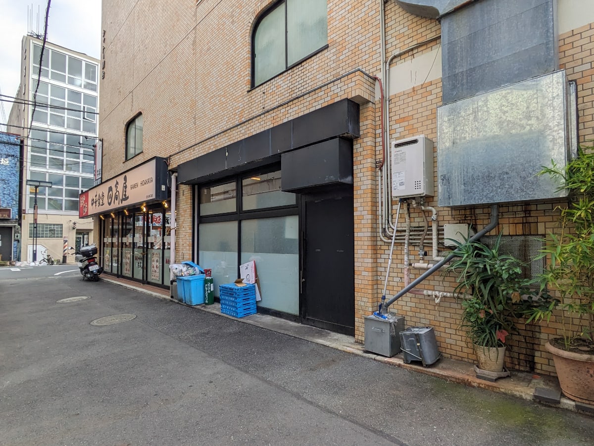 v20250427003015/fresh/building/J00100389365_15