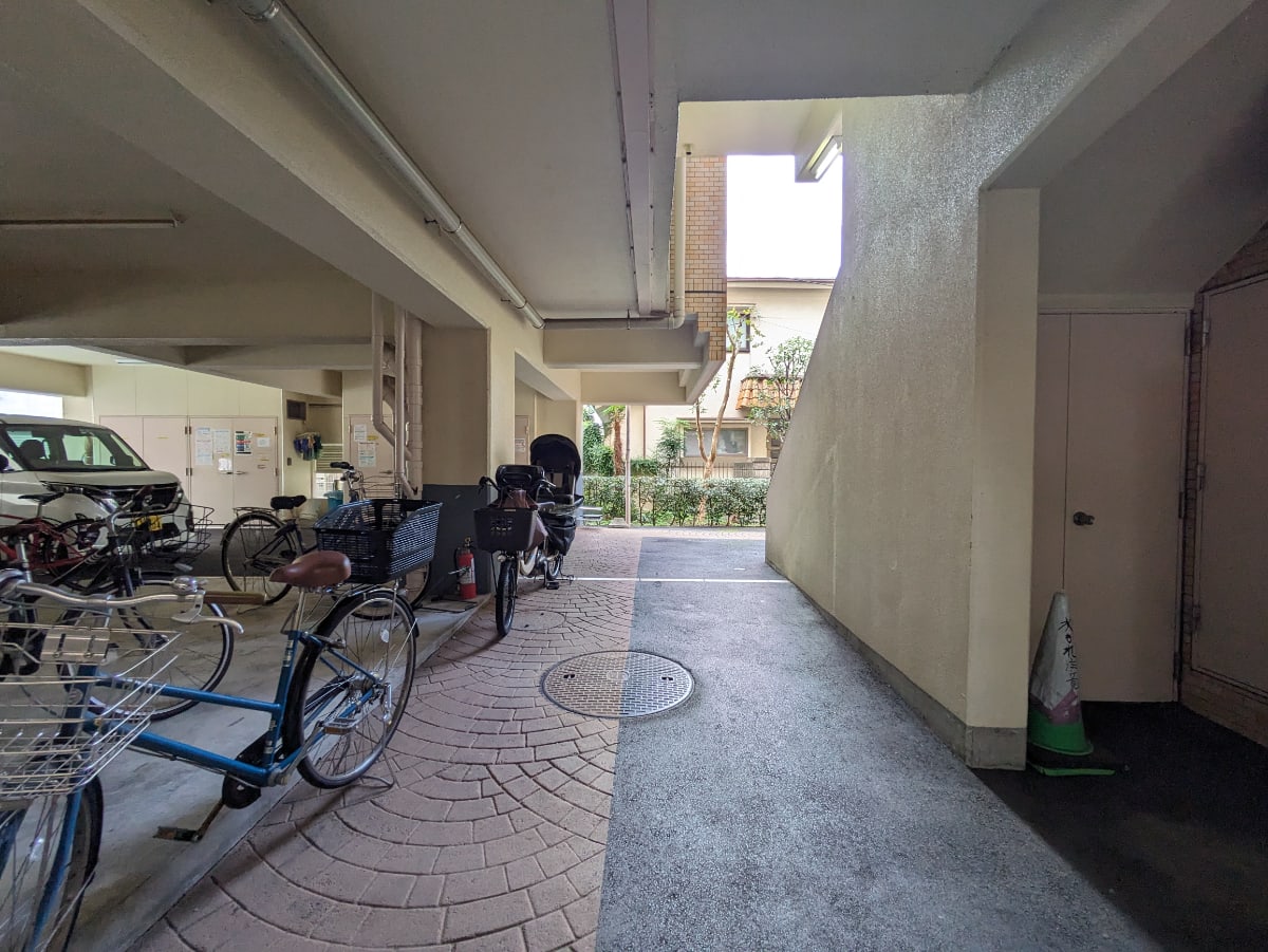 v20250427003015/fresh/building/J00100389365_9