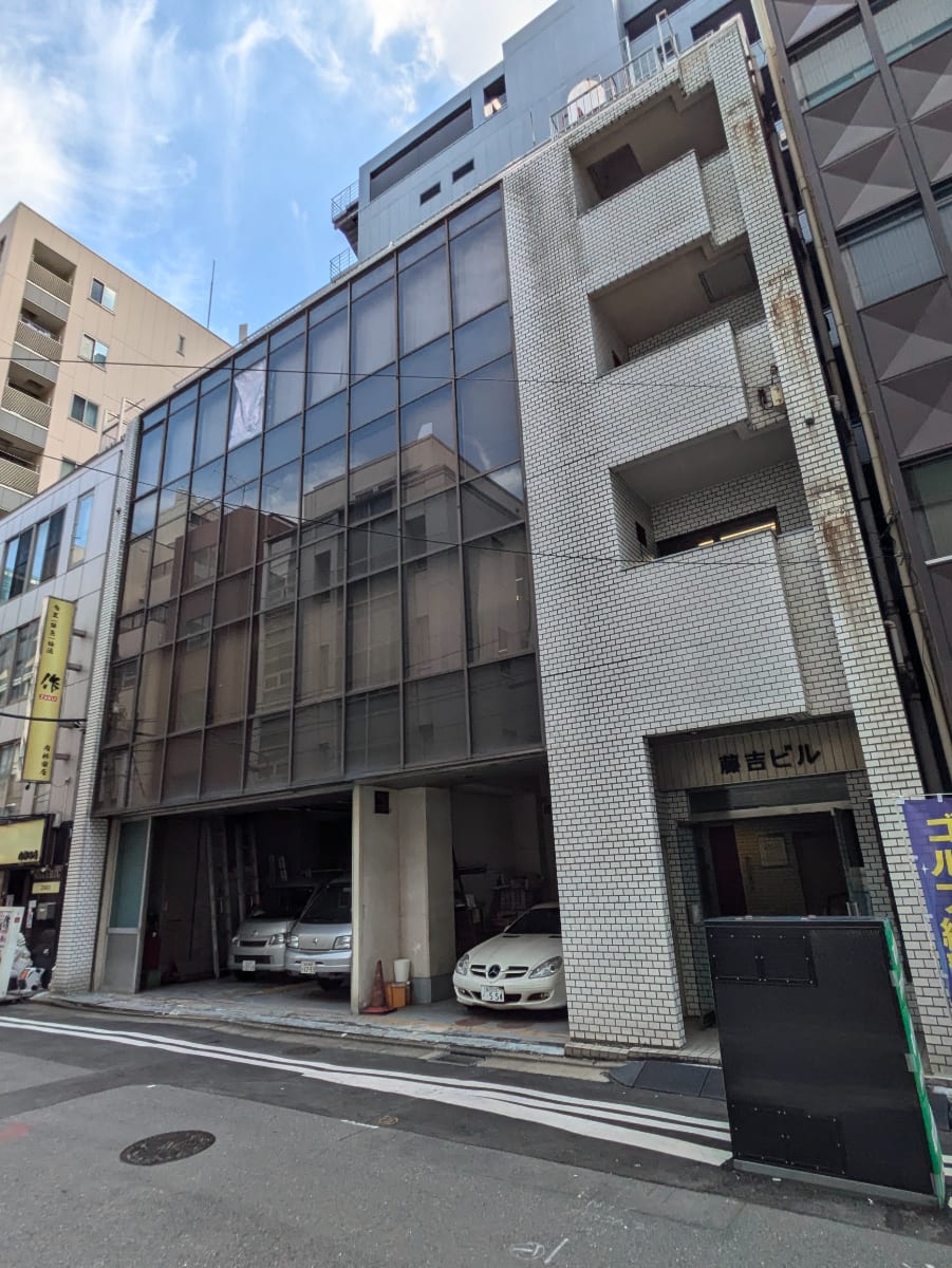 v20250427003015/fresh/building/J00100389405_7