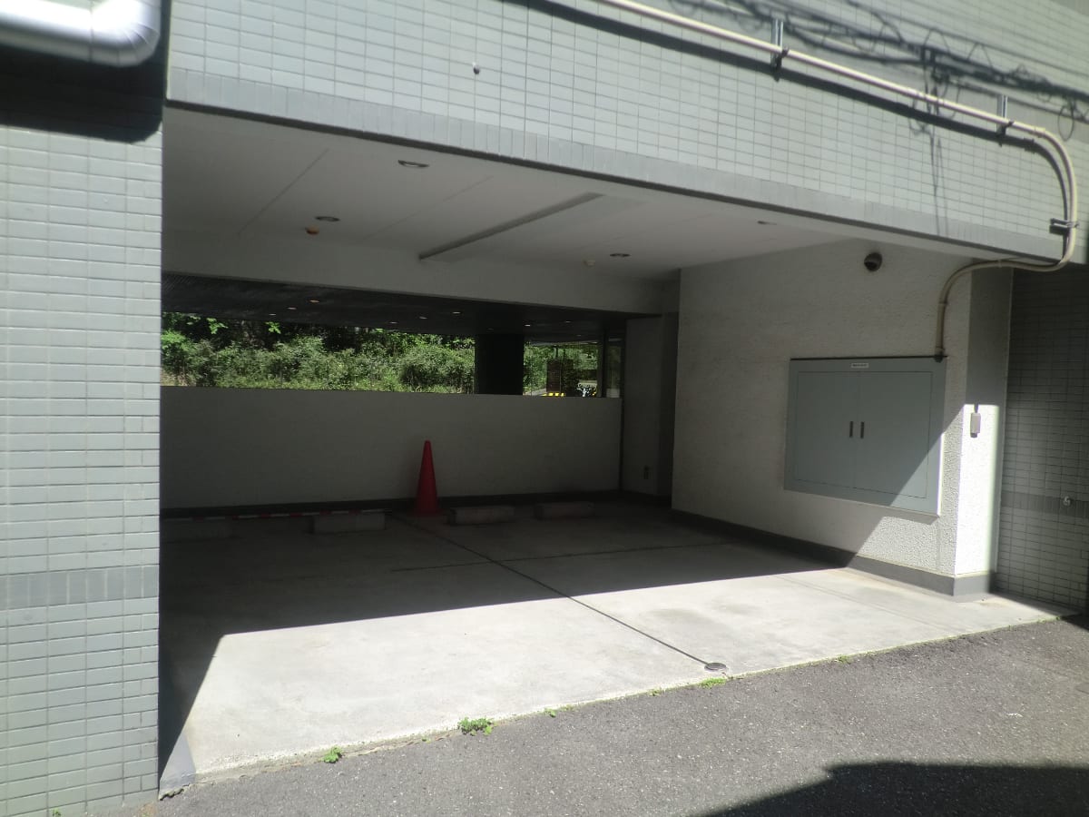 v20250427003015/fresh/building/J00100389573_9