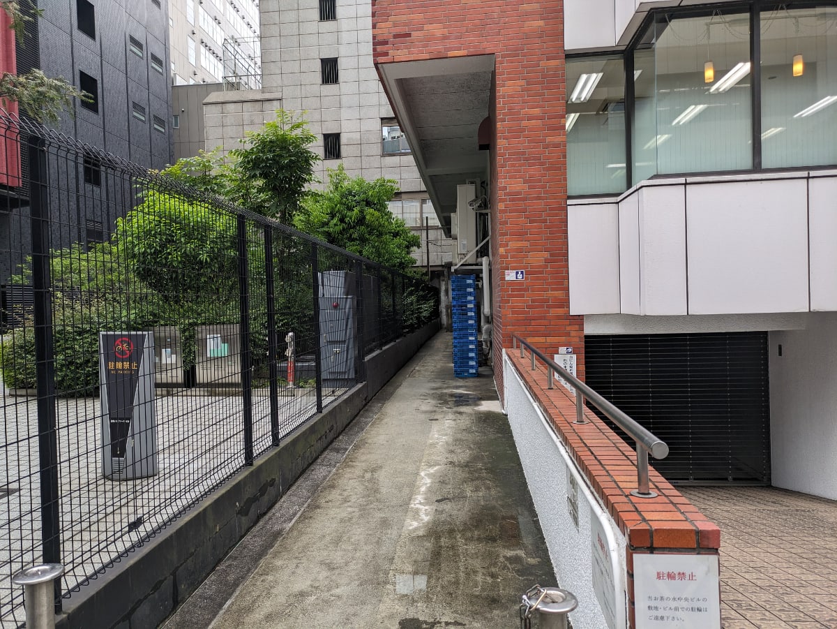 v20250427003015/fresh/building/J00100389780_12
