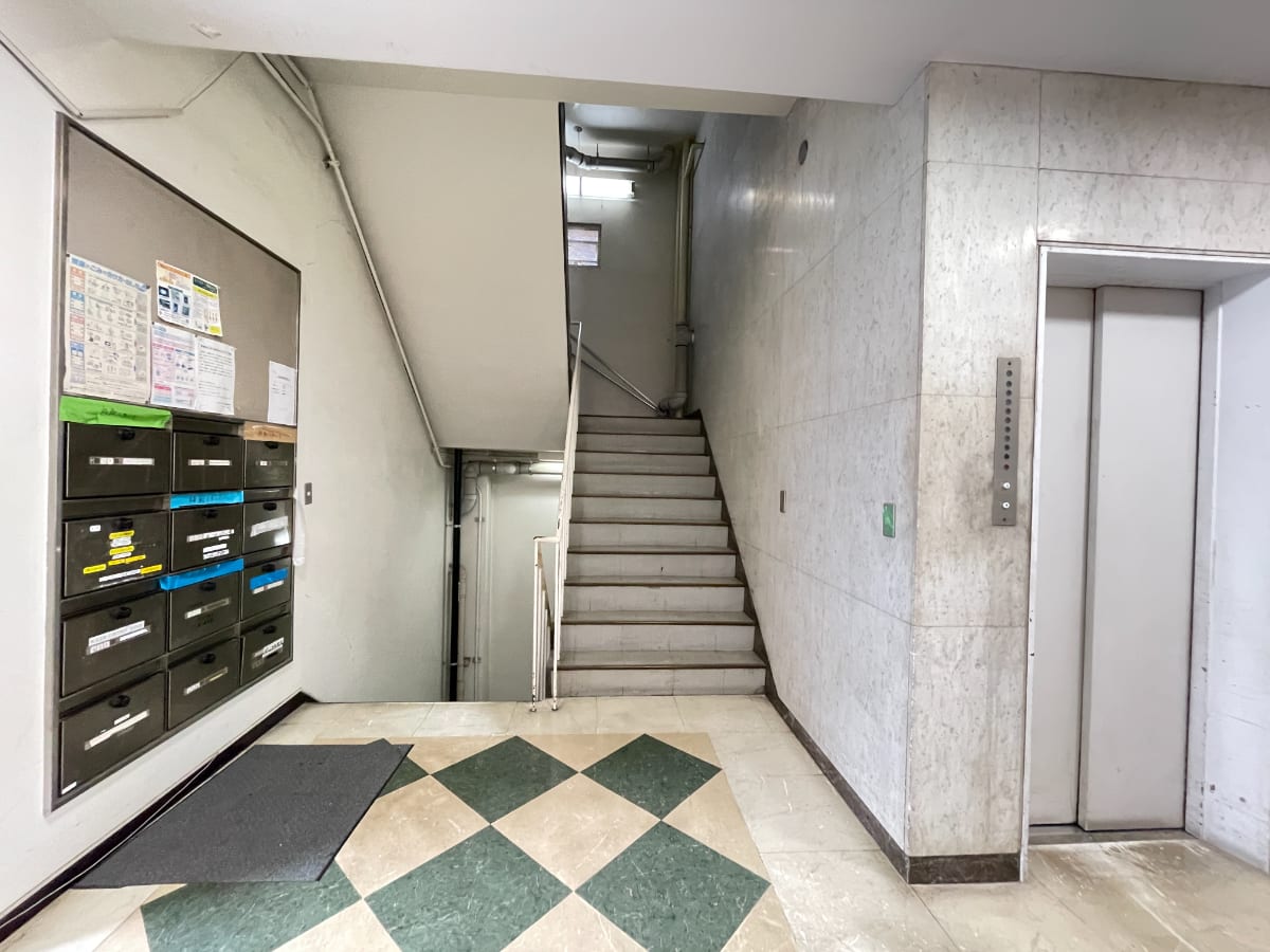 v20250427003015/fresh/building/J00100389883_10