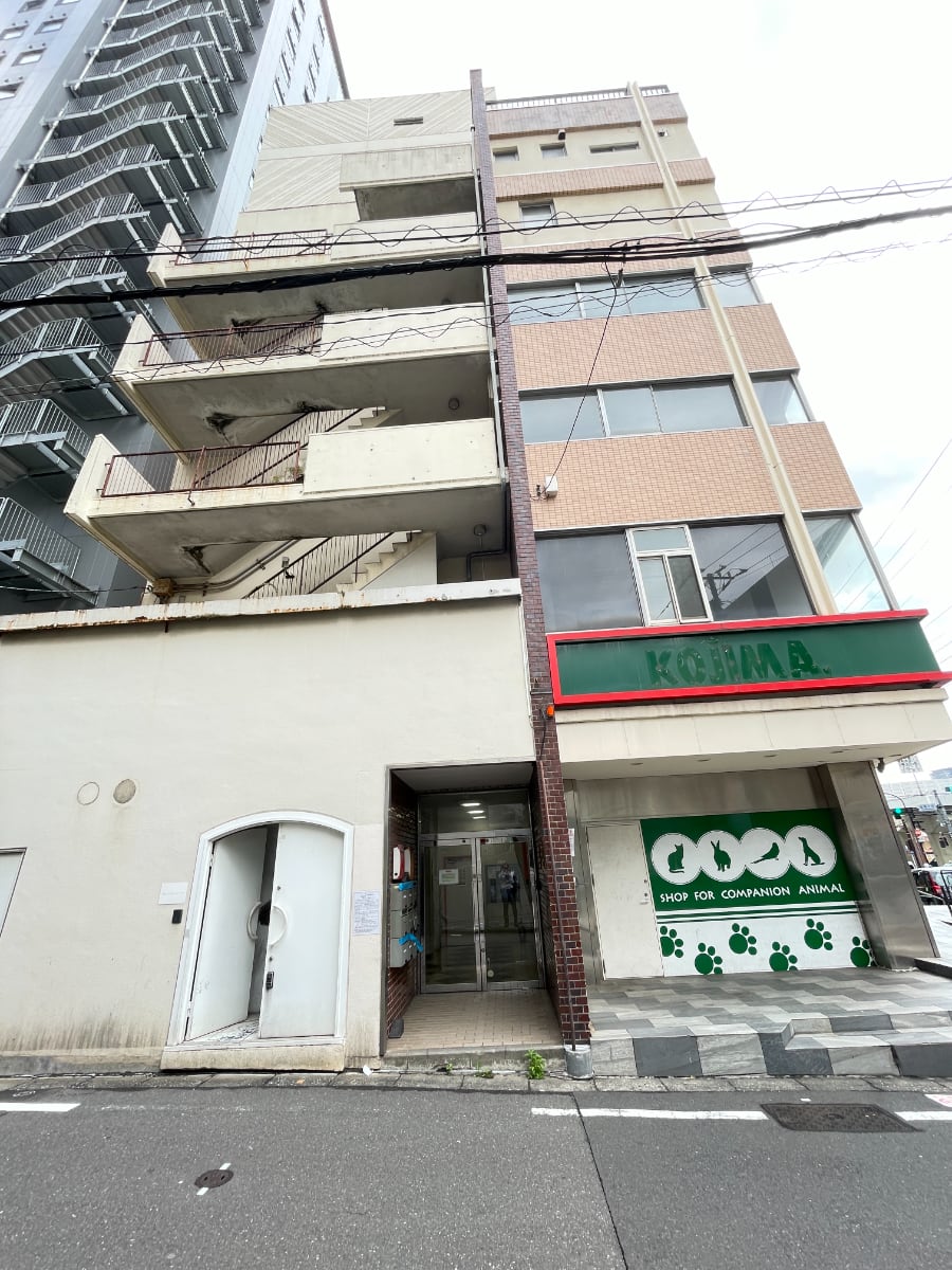 v20250427003015/fresh/building/J00100389883_6