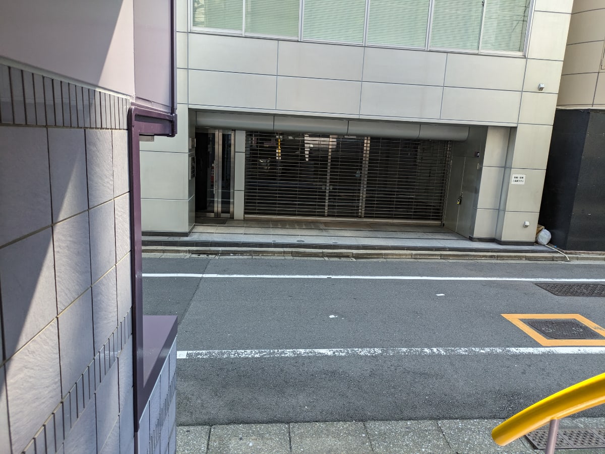 v20250427003015/fresh/building/J00100389997_12