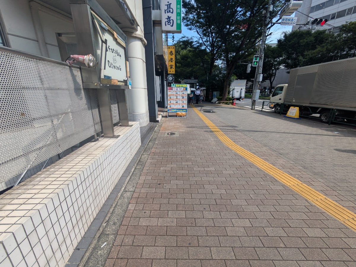 v20250427003015/fresh/building/J00100390004_9