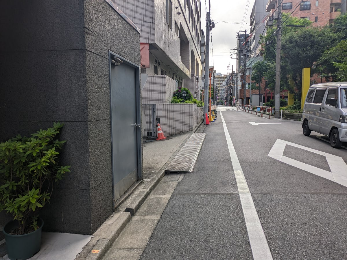 v20250427003015/fresh/building/J00100390005_12