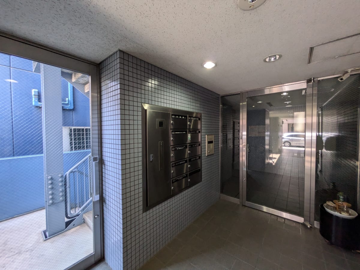 v20250427003015/fresh/building/J00100390205_15