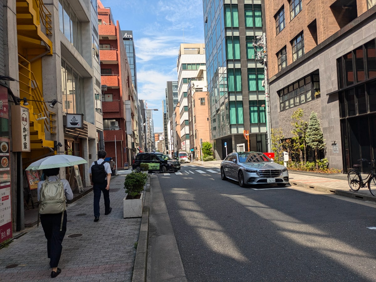 v20250427003015/fresh/building/J00100390216_11