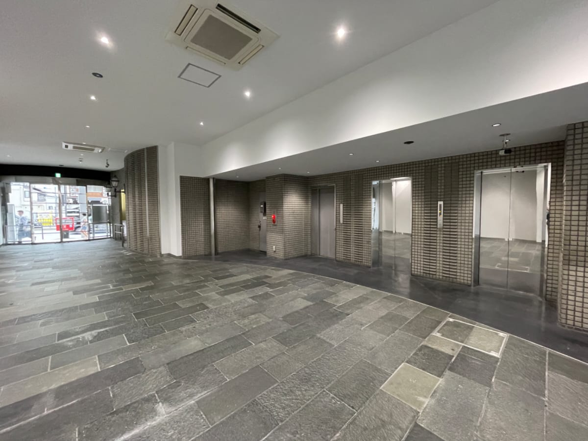 v20250427003015/fresh/building/J00100390272_11