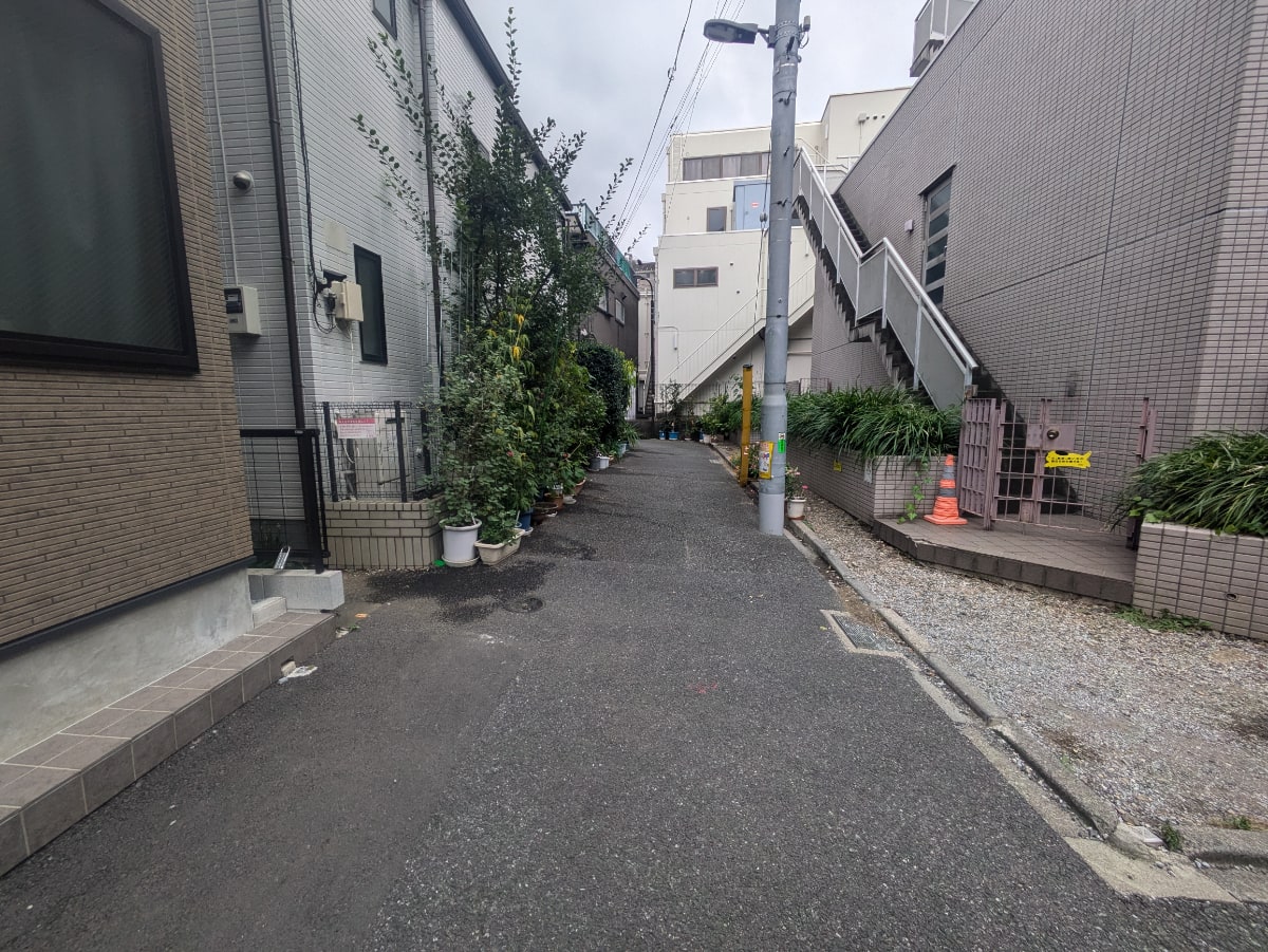 v20250427003015/fresh/building/J00100390317_14