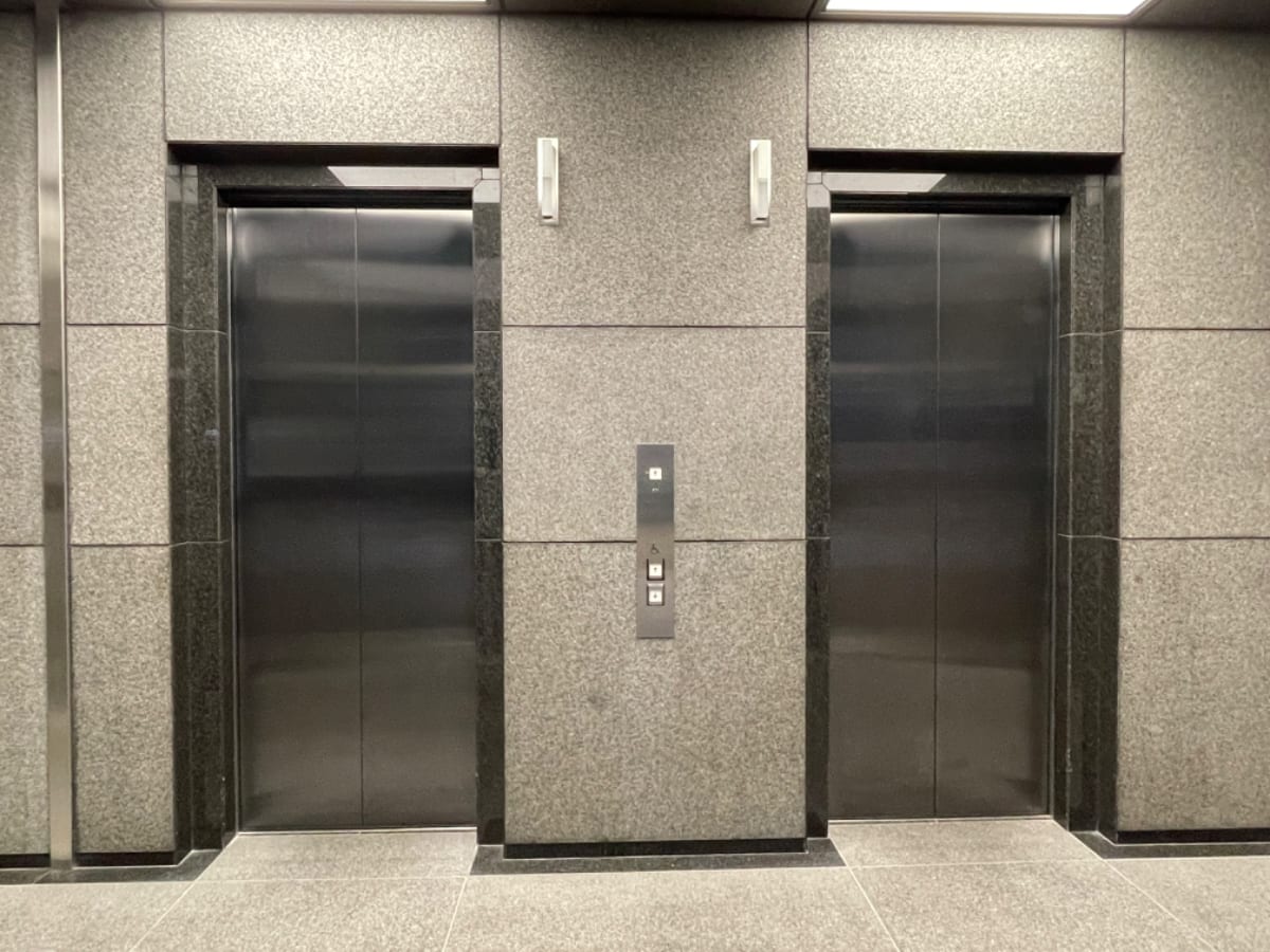 v20250427003015/fresh/building/J00100390360_4
