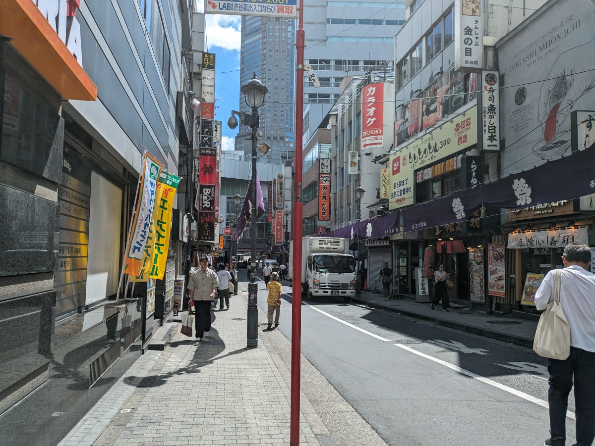 v20250427003015/fresh/building/J00100390733_11