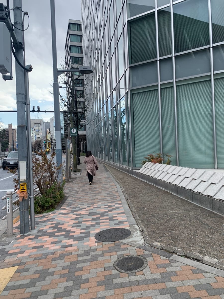 v20250427003015/fresh/building/J00100390734_2