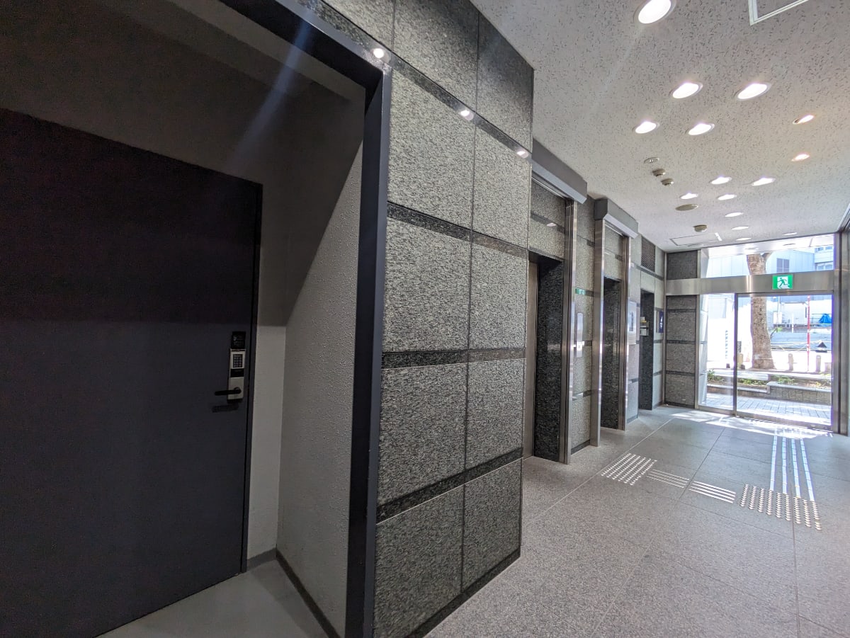 v20250427003015/fresh/building/J00100390803_29