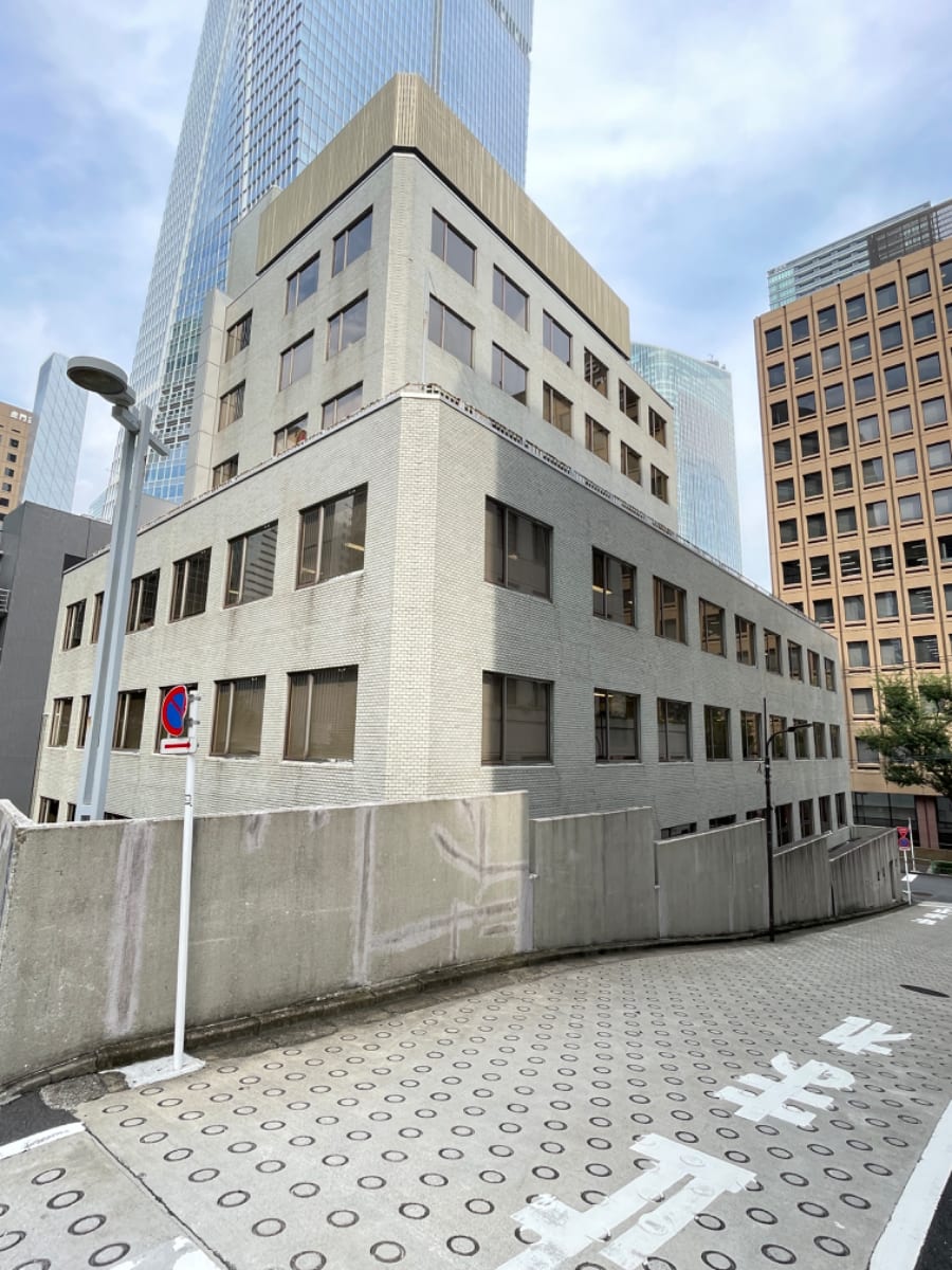v20250427003015/fresh/building/J00100390834_9