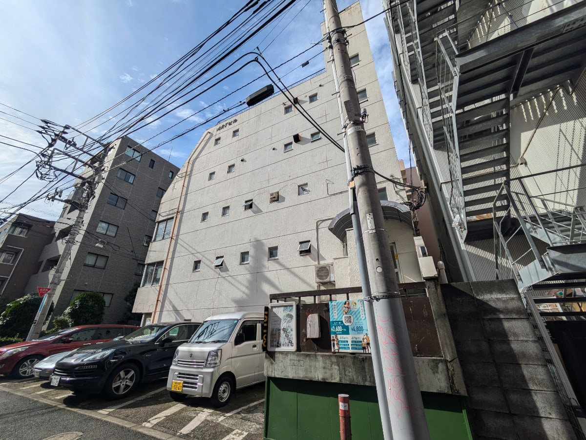 v20250427003015/fresh/building/J00100391172_12
