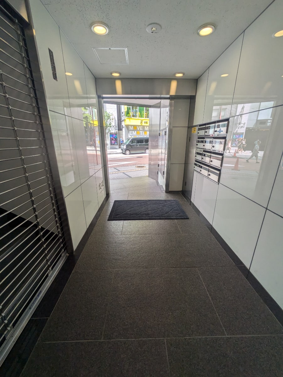 v20250427003015/fresh/building/J00100391566_9