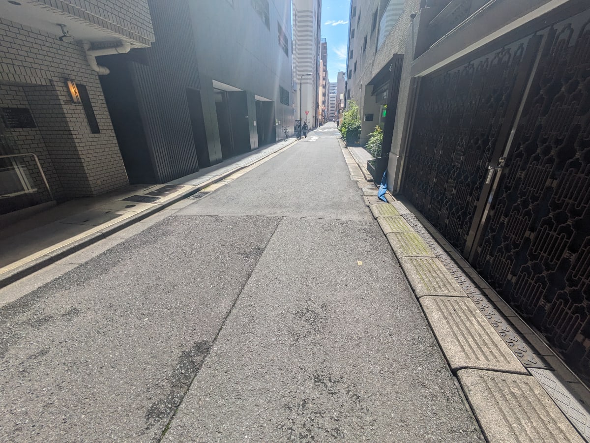 v20250427003015/fresh/building/J00100391639_9